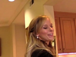 Real Stockinged Realtor Licked And Fucked Porn Videos